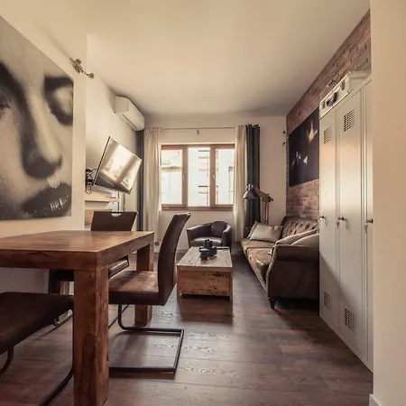 Cinematique - Designer One Bedroom With Unbeatable Location * Sofia